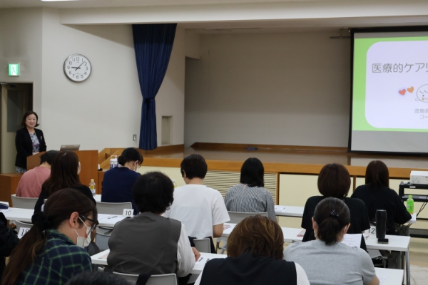 院内助産開設のためのシンポジウム(ホテルグランヴィリオにて)